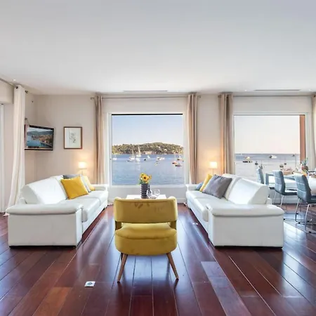 Marinieres - Incredible View Over The Bay Apartament